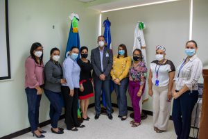 Read more about the article Director Regional Nordeste de Salud recibe visita  de autoridades nacionales