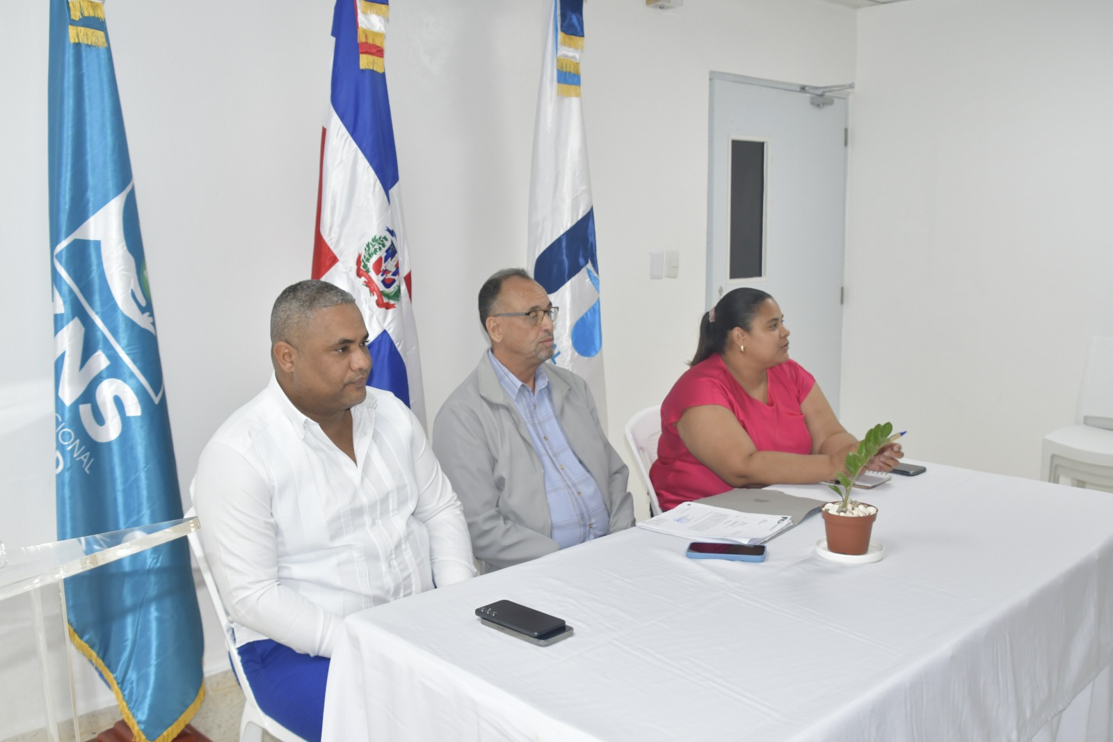 You are currently viewing Director del SRSND realiza recorrido por hospitales Arenoso, Nagua, Sánchez y Samaná